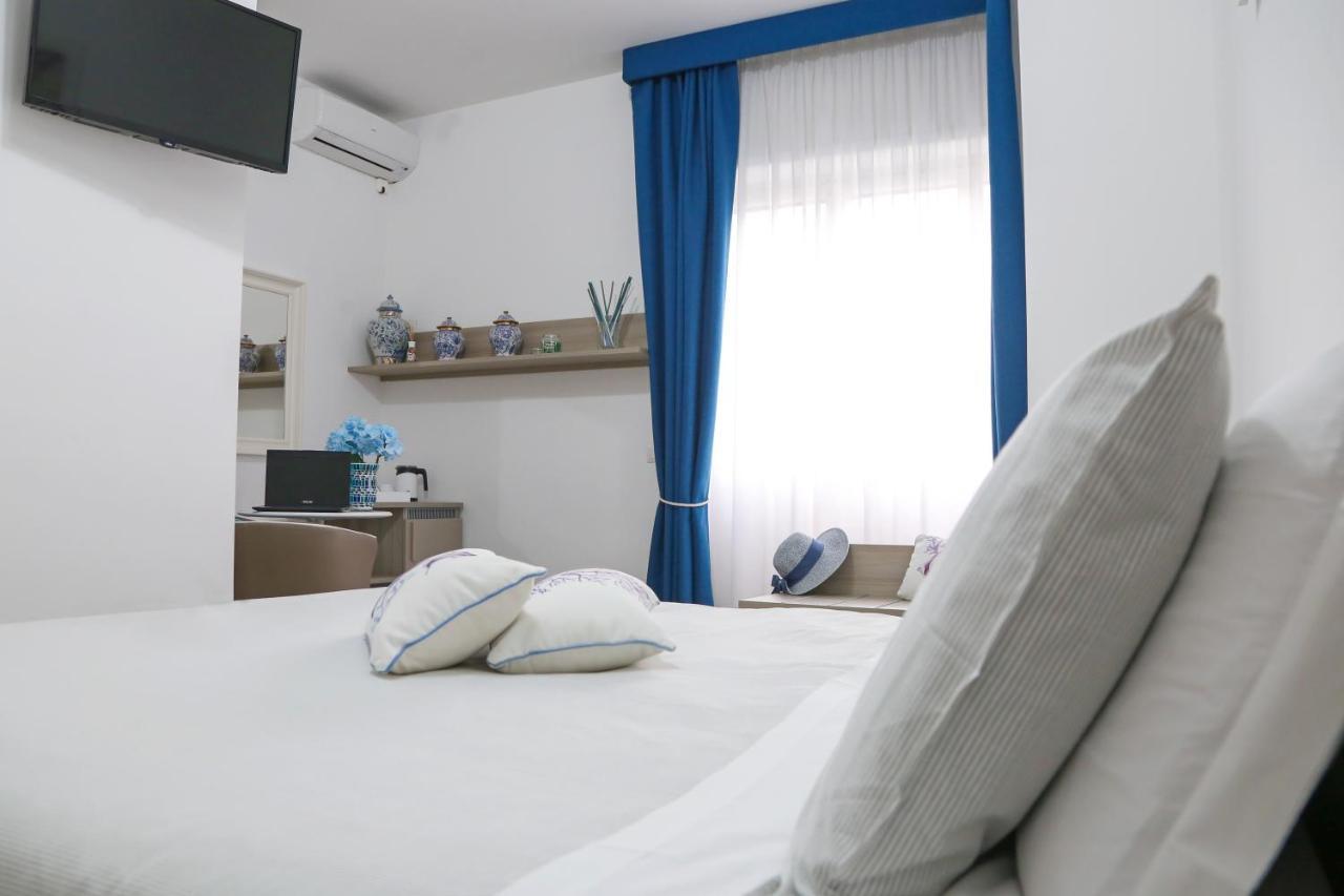 Al Parco II Rota B&B ซอร์เรนโต ภายนอก รูปภาพ