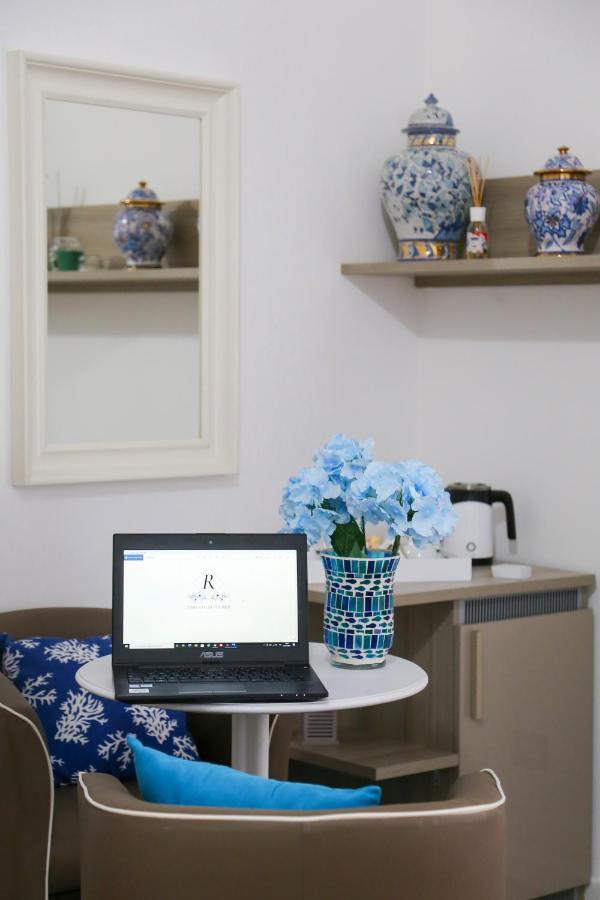 Al Parco II Rota B&B ซอร์เรนโต ภายนอก รูปภาพ