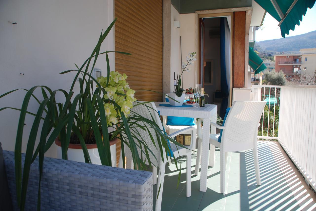 Al Parco II Rota B&B ซอร์เรนโต ภายนอก รูปภาพ
